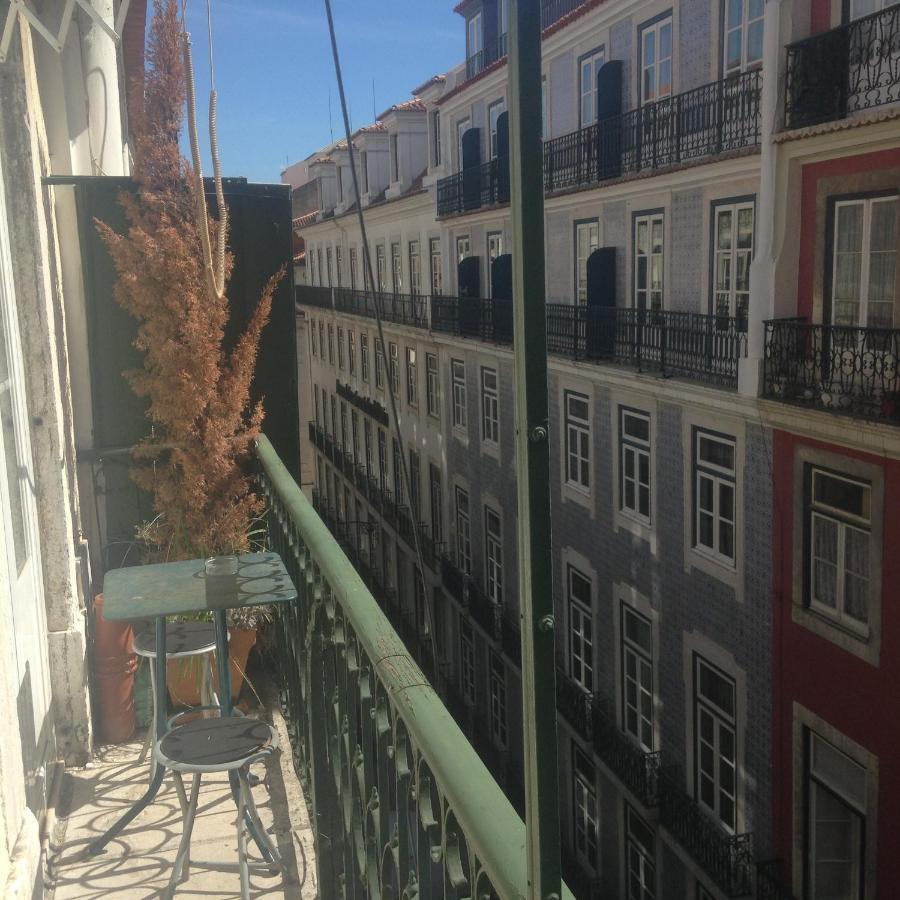 Downtown Original Lisbon Apartment ภายนอก รูปภาพ